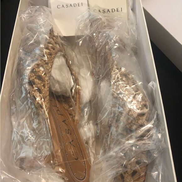 Casadei Versilia
woven faux leather upper pointed toe mules heels - Picture 8 of 9